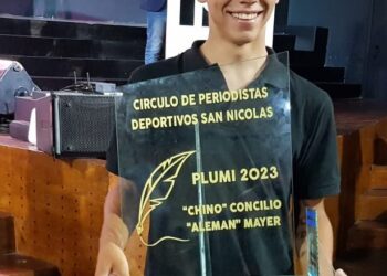 Santiago Gruñeiro es el Plumi de Oro