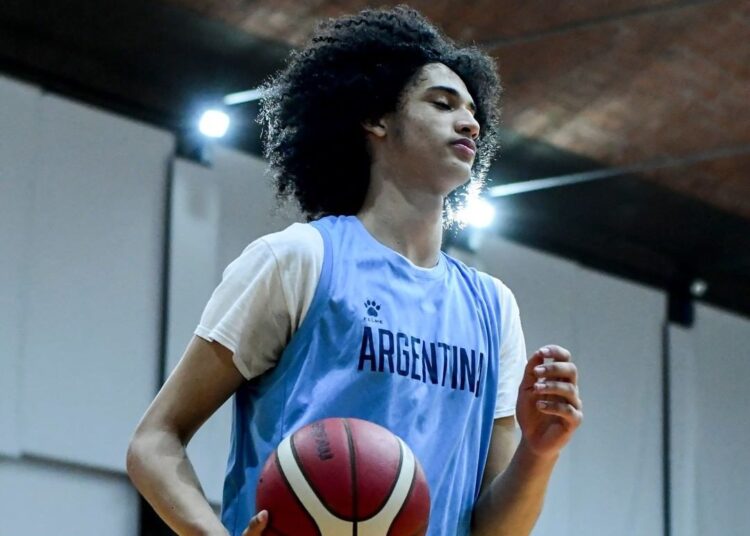 Alonso Easterling el hijo de Stanley Easterling llega a la División I de la NCAA