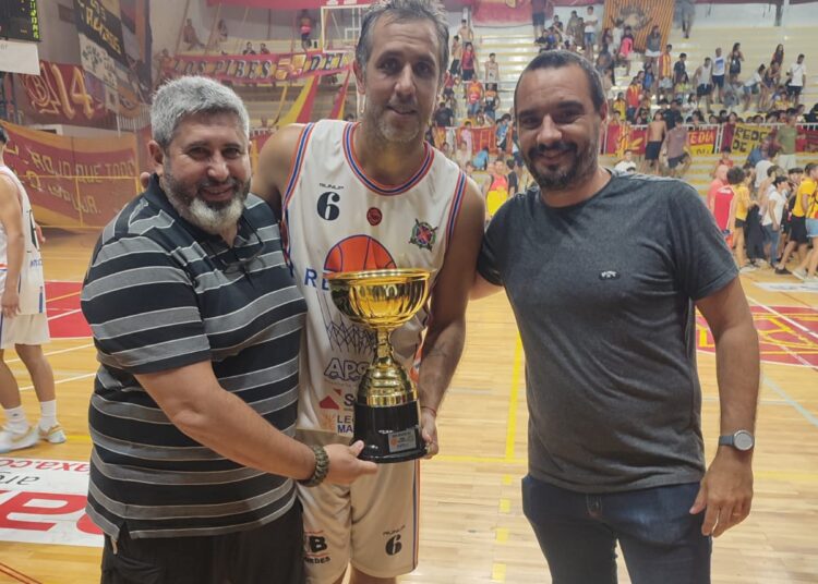 Regatas le gano de nuevo a Belgrano y se quedo con la Copa APS