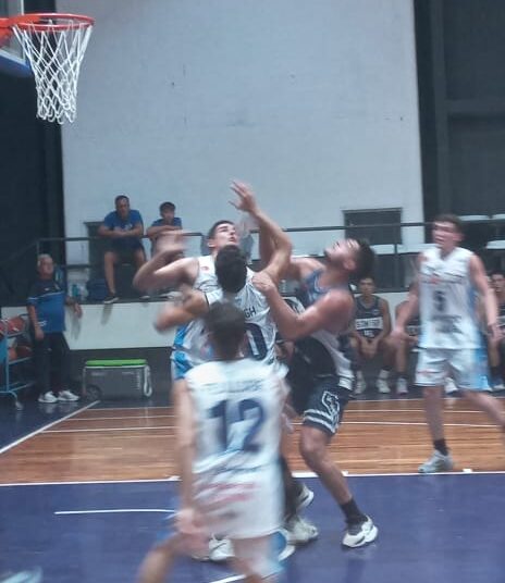 Somisa trabajo hasta el final para alzarse con la victoria ante San Martin