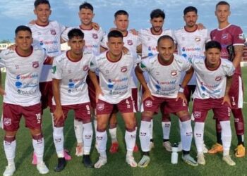 Defensores en su Aniversario se regalo la victoria en Las Parejas