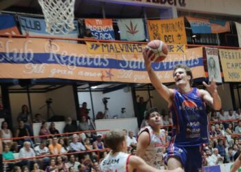 Belgrano reclama los puntos en la CABB ante Regatas