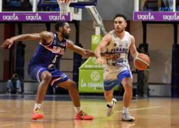 Fernadez y Peñarol dieron el golpe ante Quimsa en Santiago del Estero