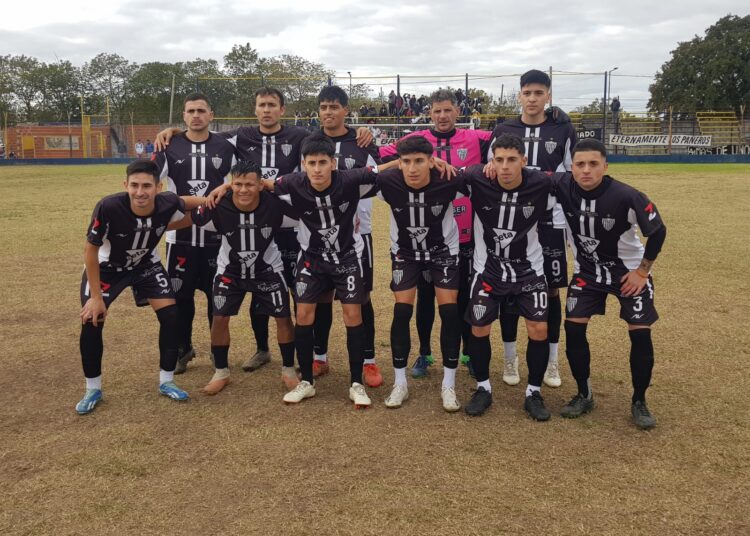 Argentino y La Emilia, repartieon puntos en el Coloso