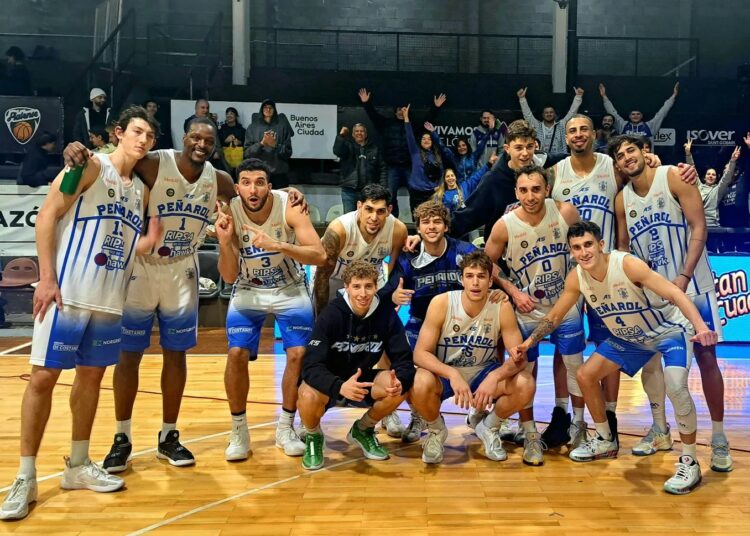 Con un sólido triunfo, Peñarol y Fernandez cortaron la racha de Obras y se ilusiona