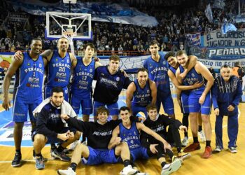 Peñarol y Fernandez se metieron en los cuartos de final