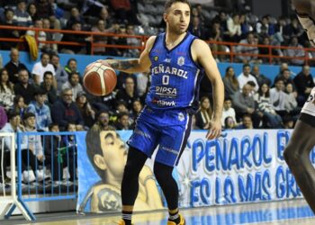 Fernandez y Peñarol se adelantaron en la serie