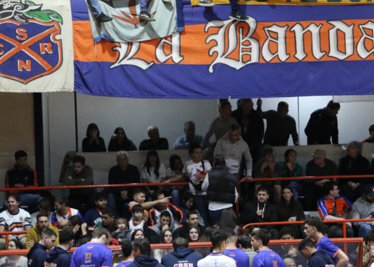 Regatas va por el pase a la final de la Liga Federal