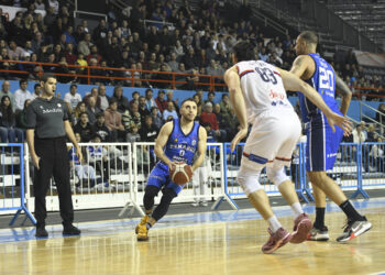 Quimsa ganó en Mar del Plata y quedó match point