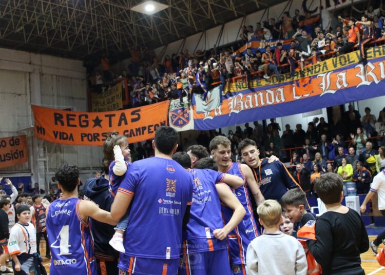 Regatas va por el primer punto de la semi ante Pacifico