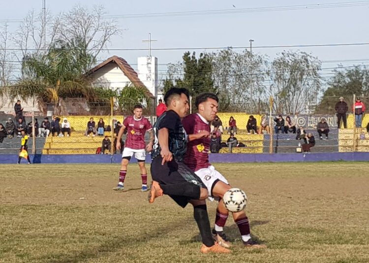 Argentino y Defensores igualaron en el Coloso