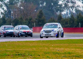 EL AUTÓDROMO SAN NICOLÁS FUE NUEVAMENTE EL ESCENARIO DE LAS CATEGORÍAS AGRUPADAS FEDERADAS