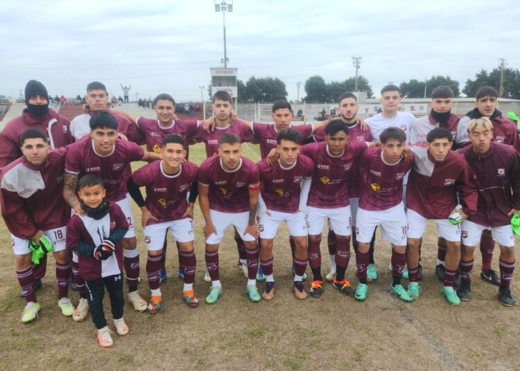 Defensores se quedo con el primer chico ante Conesa