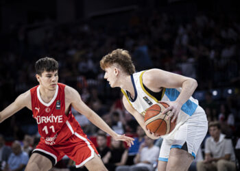 Argentina yTorriani no pudieron con Turquía y se cruzarán ante Canadá en octavos