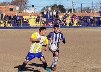 12 de Octubre saco ventaja de cara a la revancha