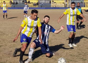 12 de Octubre saco ventaja de cara a la revancha