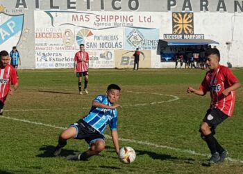 Parana fue contundente ante Futbol San Nicolas