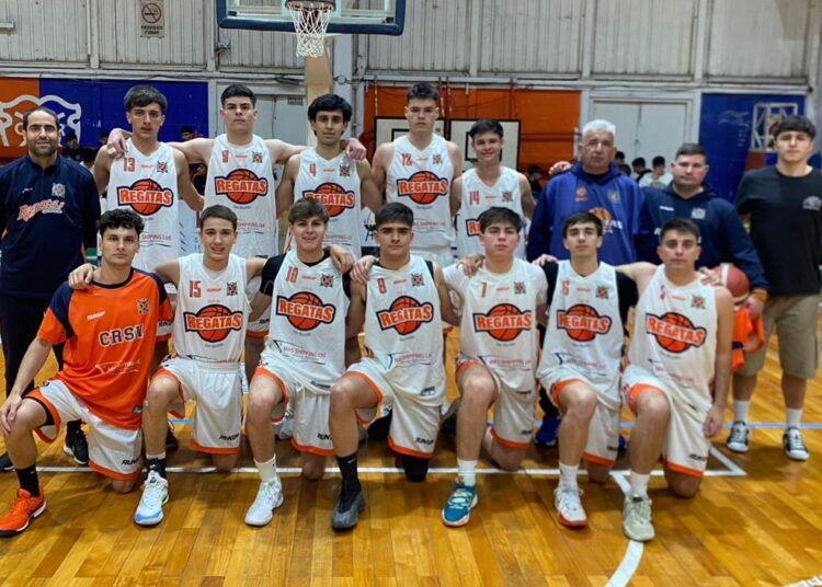 Regatas arranco ganado en el Cuadrangular