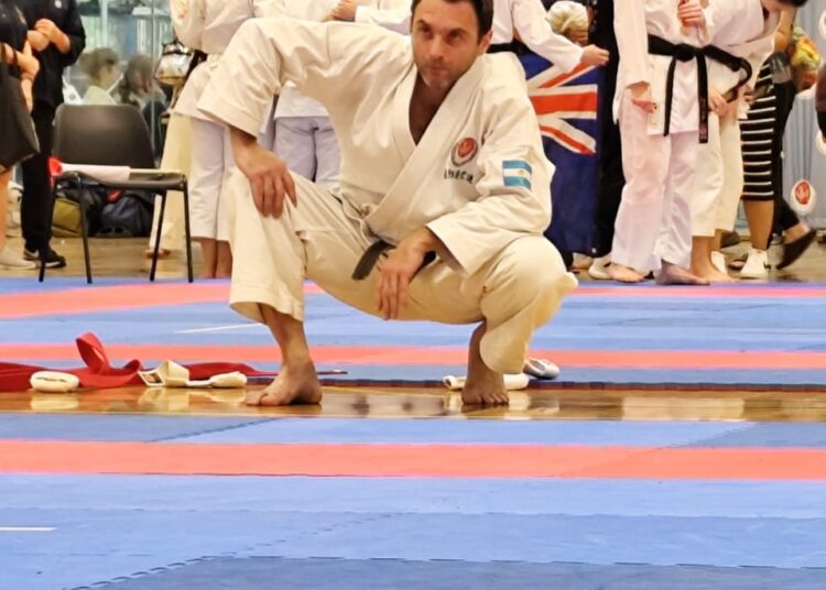 Javier Fermani brillo en el Mundial de Karate: obteniendo la medalla de bronce en Kumite