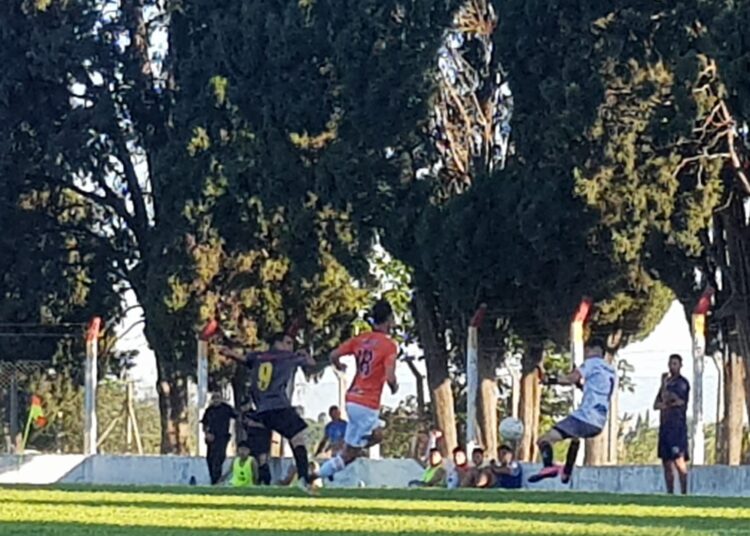 Belgrano se queda con el clásico ante Regatas por 2 a 0 en el Arnone