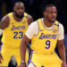 LeBron y Bronny James hacen historia en la NBA como el primer dúo padre-hijo en jugar un partido oficial
