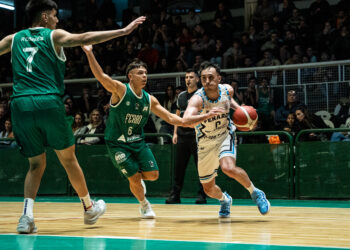 Ni Ciclista Olimpico ni Peñarol de los nicoleños Defelippo y Fernandez arrancaron con el pie derecho en la Liga