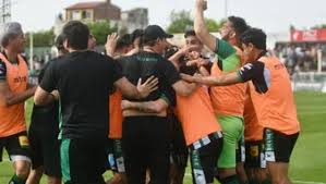 Villa Mitre le ganó a Defensores de Villa Ramallo y se metió en cuartos de final