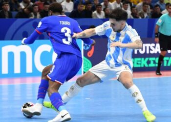 Argentina derrotó 3-2 a Francia y jugará la final del Mundial de futsal contra Brasil