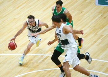 Los 12 puntos de Jose Defelippo no le alcanzaron a Olimpico en Cordoba ante Atenas