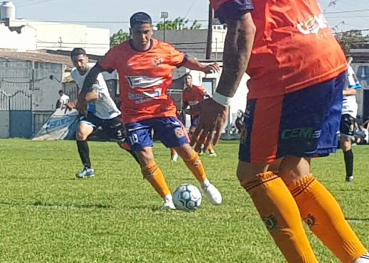 Empate sin muchas emociones entre Paraná y Regatas