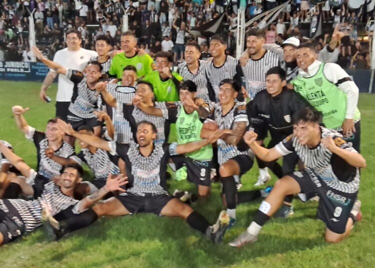 La Emilia venció a Somisa y es finalista del Clausura «Javier Yacuzzi»