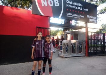 Talento Nicoleño en el Predio de Newell’s: Carol y Morena, Promesas del Fútbol Femenino