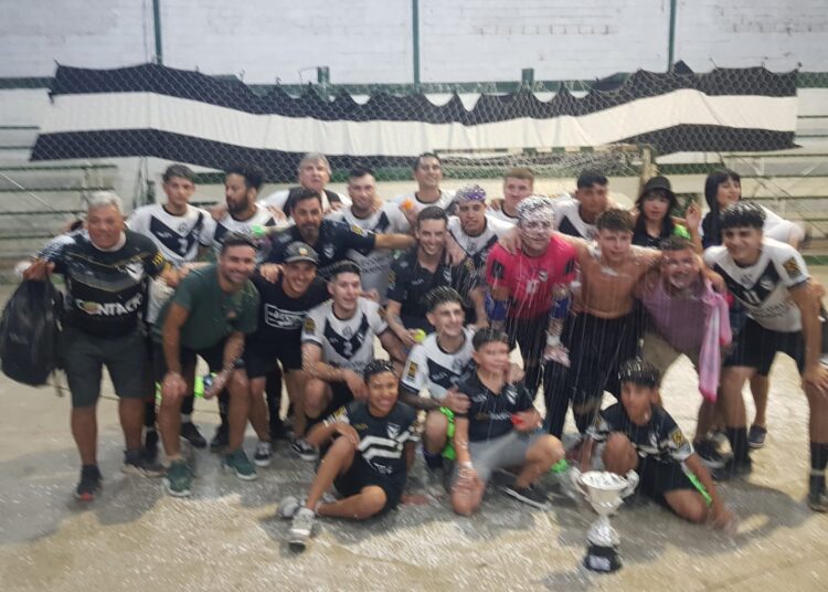 El Fortin cerro el 2024 con el titulo de la Copa Nicoleña del Futsal