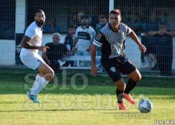 Torneo Regional Amateur: La Emilia y Regatas buscan ventaja en la ida de los octavos de final