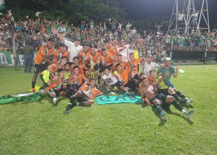 Los Andes hace historia y se consagra campeón del fútbol nicoleño por primera vez