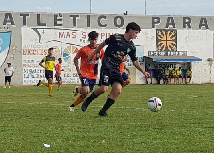 REGATAS VENCIÓ A LOS ANDES Y SE ASEGURÓ UNA PLAZA EN EL REGIONAL AMATEUR 2025