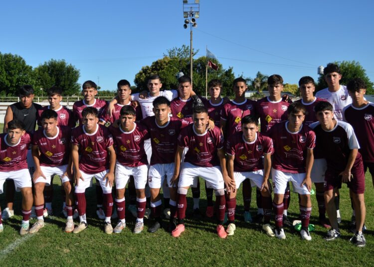 DEFENSORES SE QUEDÓ CON LA PRIMERA FINAL EN SUB 23