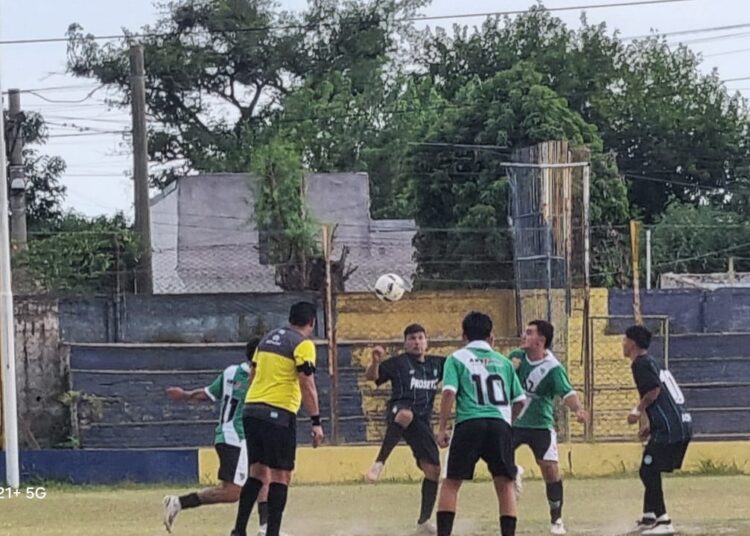 Copa Federación: Argentino dejó escapar el triunfo sobre el final