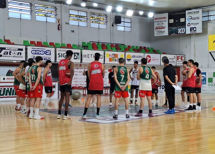 Con el nicoleño Matias Alluchon, Ciclista regresó a los entrenamientos con caras nuevas