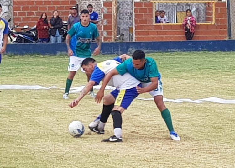 12 de Octubre le gano a Argentino en el arranque del Federacion