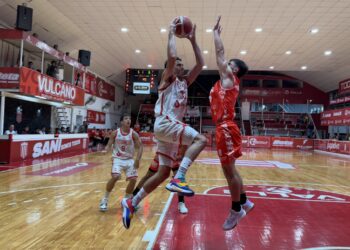 Provincial y Lopez lucharon hasta el final, pero San Isidro se lo ganó en suplementario