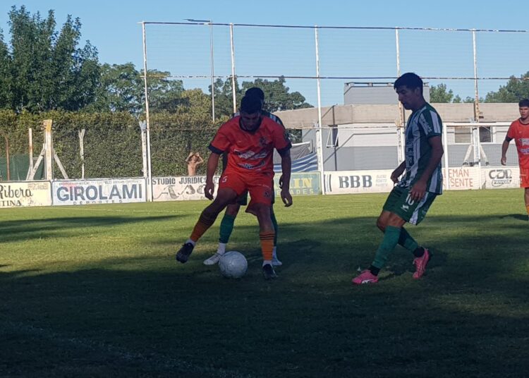 Similitudes y diferencias, cuando el fútbol pierde la justicia: polémicas arbitrales y sus consecuencias