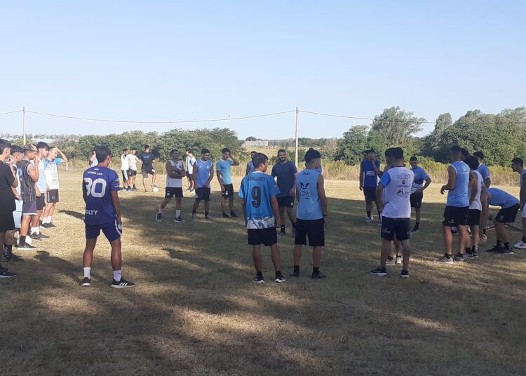 Social está en marcha: Comienza la pretemporada con caras nuevas y regresos