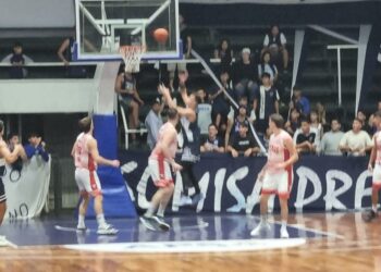 Somisa en el Socios Fundadores se hace fuerte y volvio a la victoria