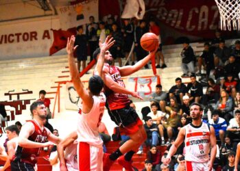 En la zona de Belgrano y Somisa, Atenas revirtió el juego y se quedó con el clásico platense