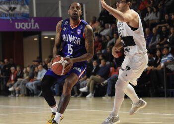 Olimpico y el nicoleño Defelippo no pudieron quedarse con el duelo de santiagueños