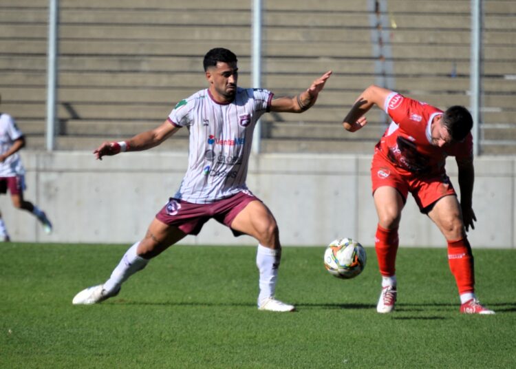 Duelo de invictos en Pergamino: Douglas Haig recibe a Defensores