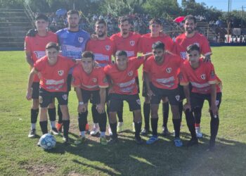 12 de Octubre sorprendió a General Rojo y le quitó el invicto