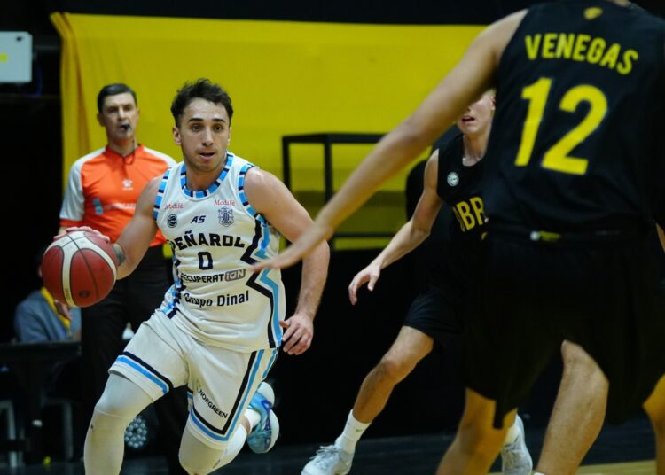 Victor Fenandez y Peñarol se recuperaron y sueña con los playoffs