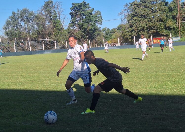 En un partidazo, Somisa lo ganó en la última